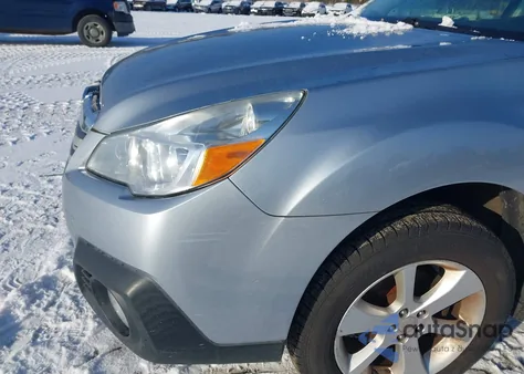 2014 Subaru Outback 2.5I из США, поврежденный, VIN 4S4BRBAC6E3314210
